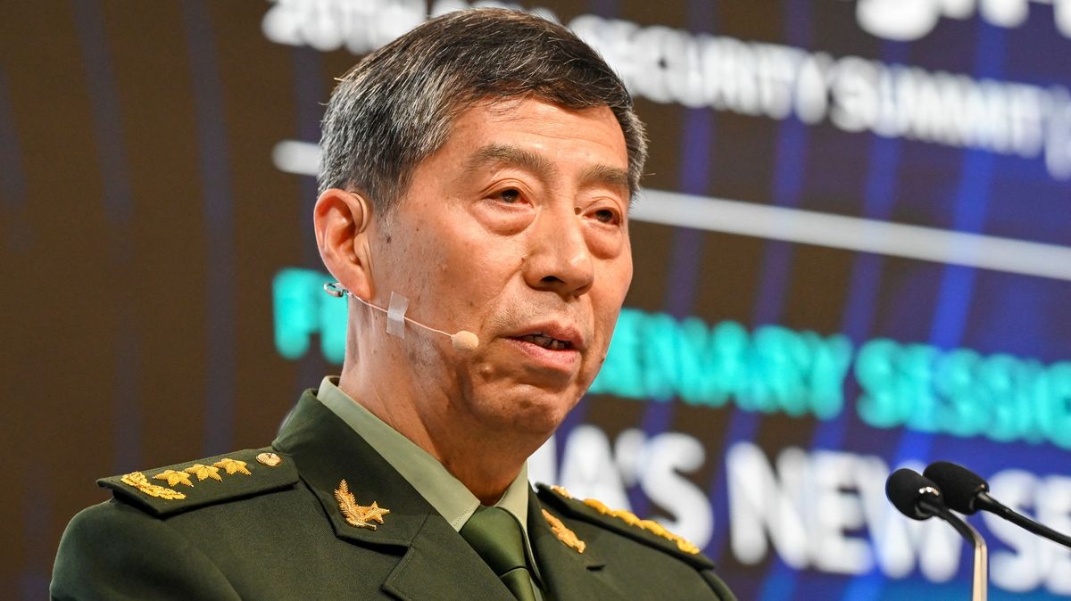 Zkuste od nás oddělit Tchaj-wan a naše armáda nebude váhat ani vteřinu, varoval čínský ministr